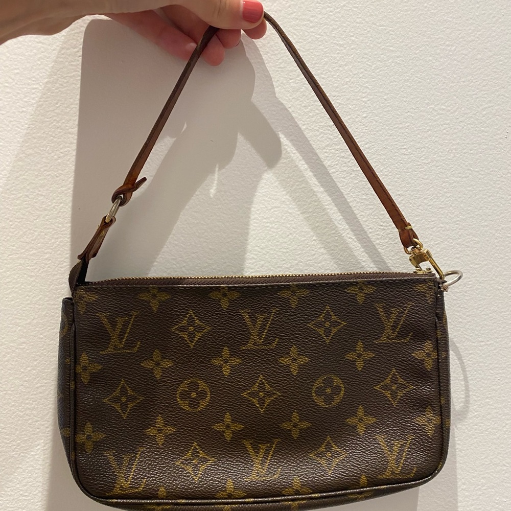 Authentic Louis Vuitton small shoulder bag